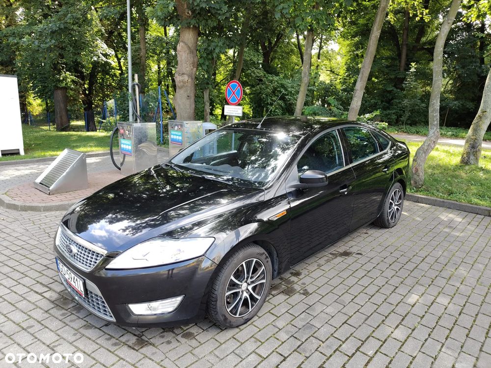 Ford Mondeo 2.0 TDCi Ghia - 10