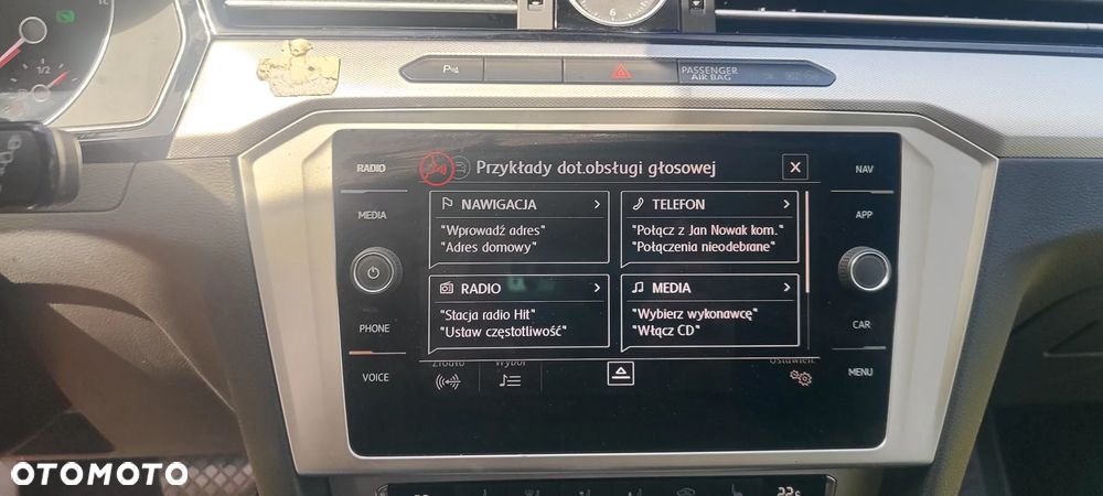 Volkswagen Passat 2.0 TDI SCR DSG Business - 22
