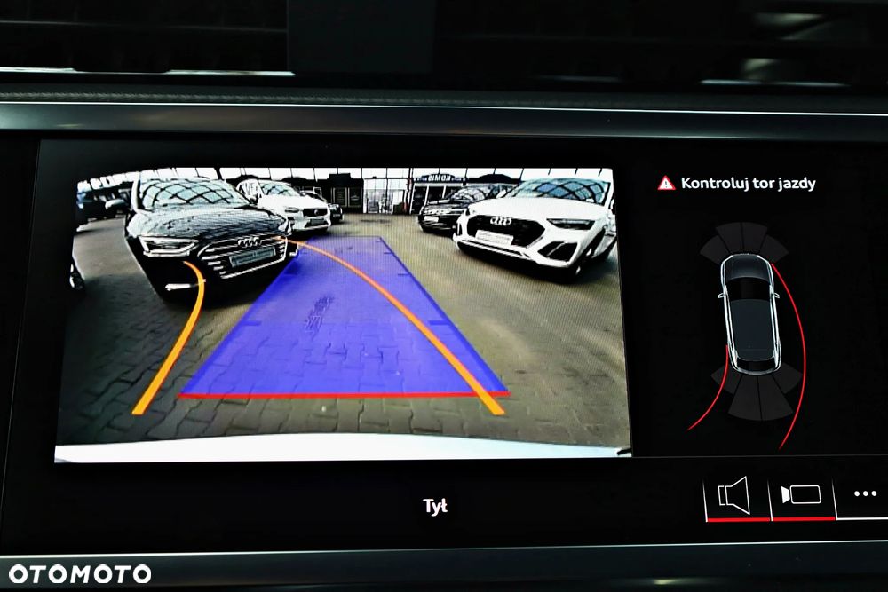 Audi Q3 Sportback - 26