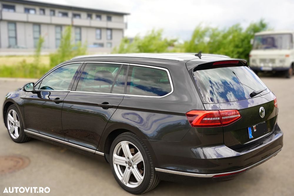 Volkswagen Passat 2.0 TDI DSG (BlueMotion Technology) Highline - 15