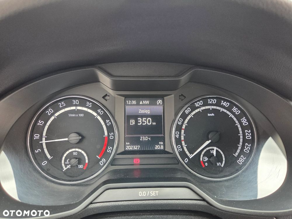 Skoda Octavia 2.0 TDI (Green tec) RS - 22