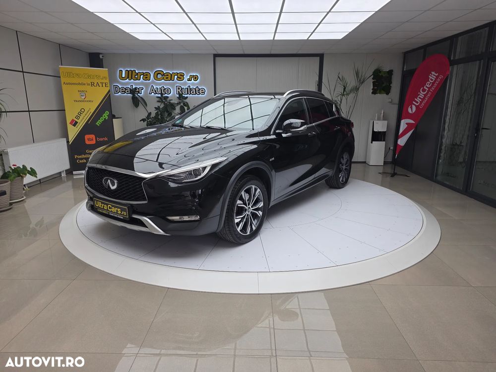 Infiniti QX30 - 1