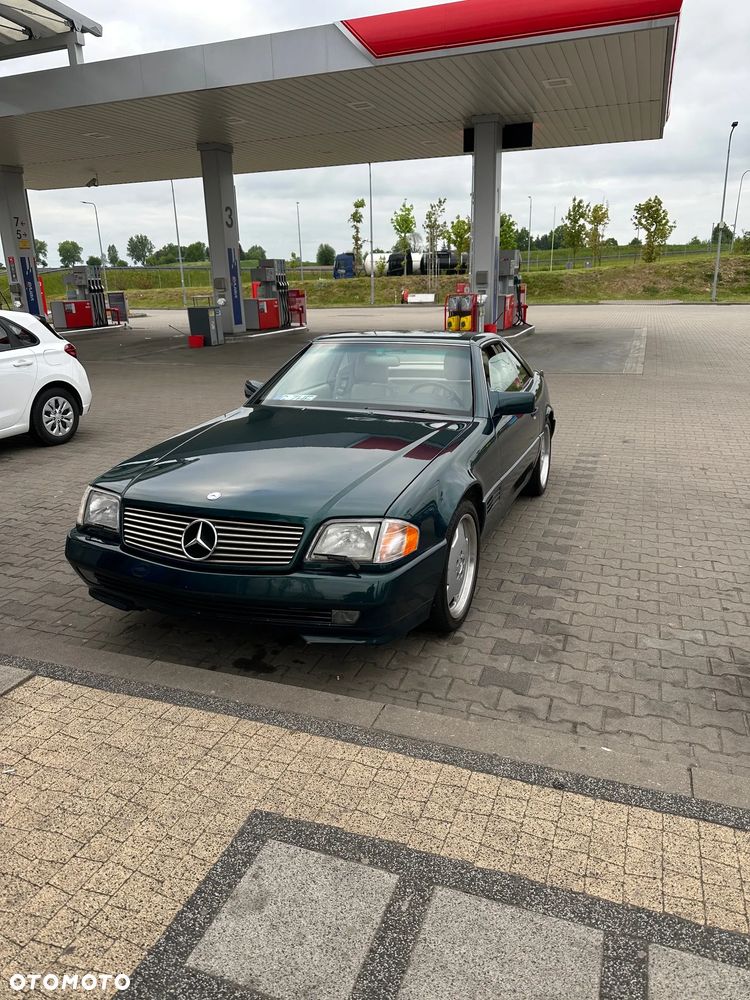 Mercedes-Benz SL - 25