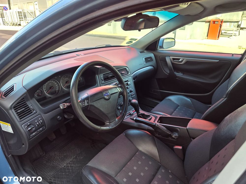 Volvo S60 2.4 Premium - 9