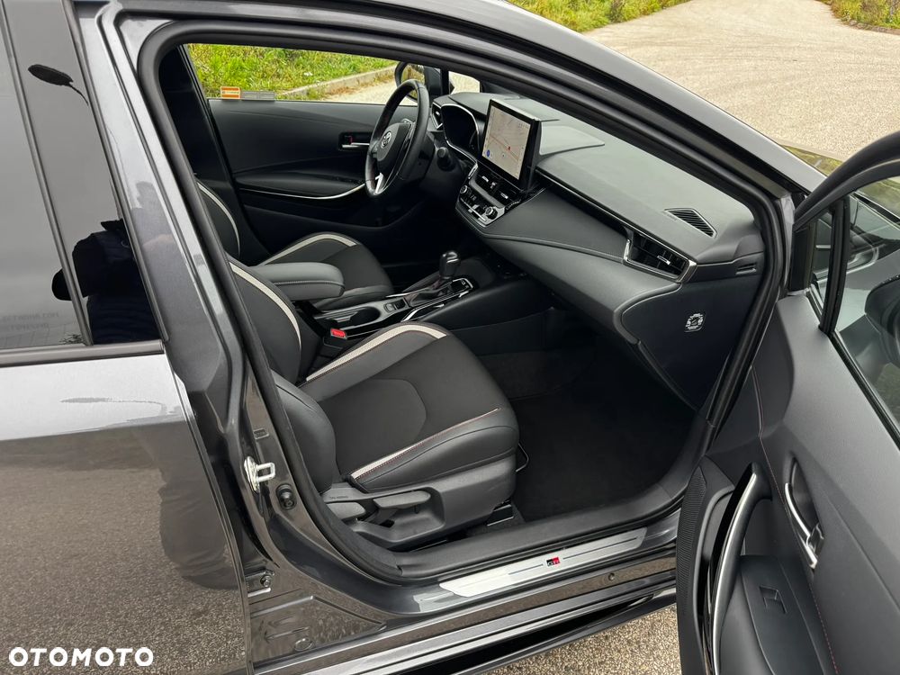 Toyota Corolla 2023 photo 2