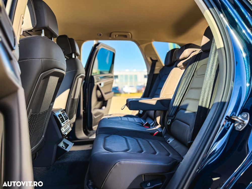 Volkswagen Touareg V6 TDI 4MOTION Elegance - 15