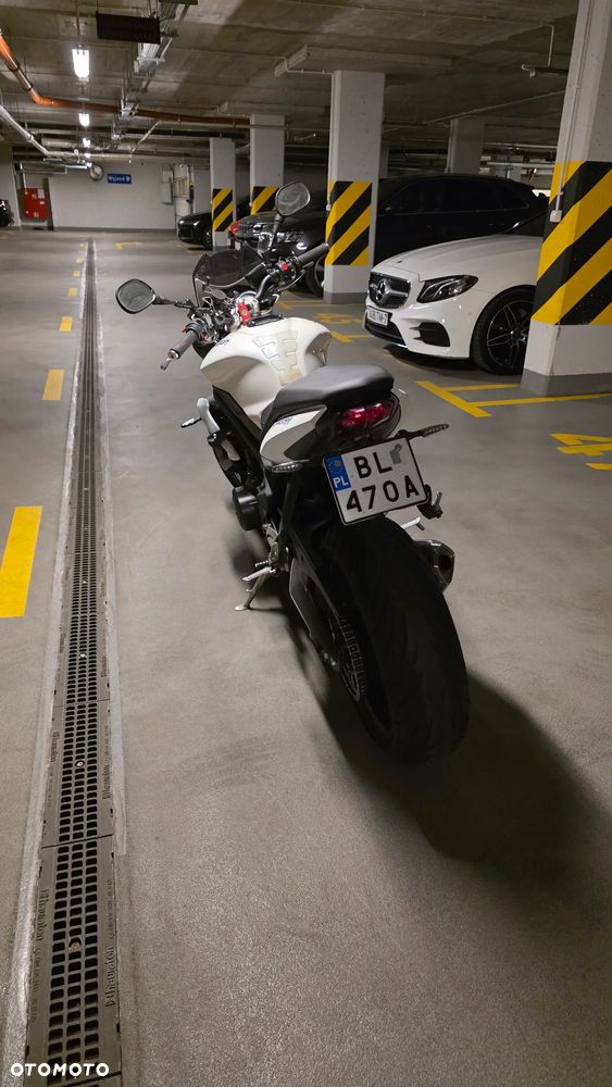 Triumph Street Triple - 6