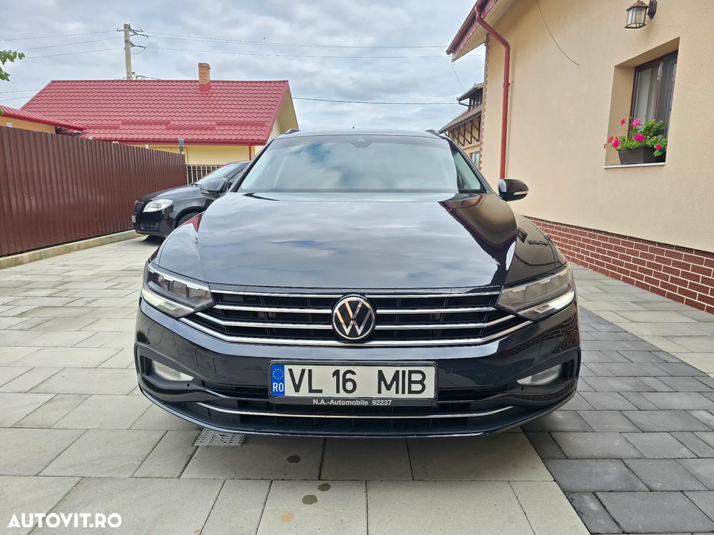 Volkswagen Passat 2.0 TDI SCR DSG Business - 1