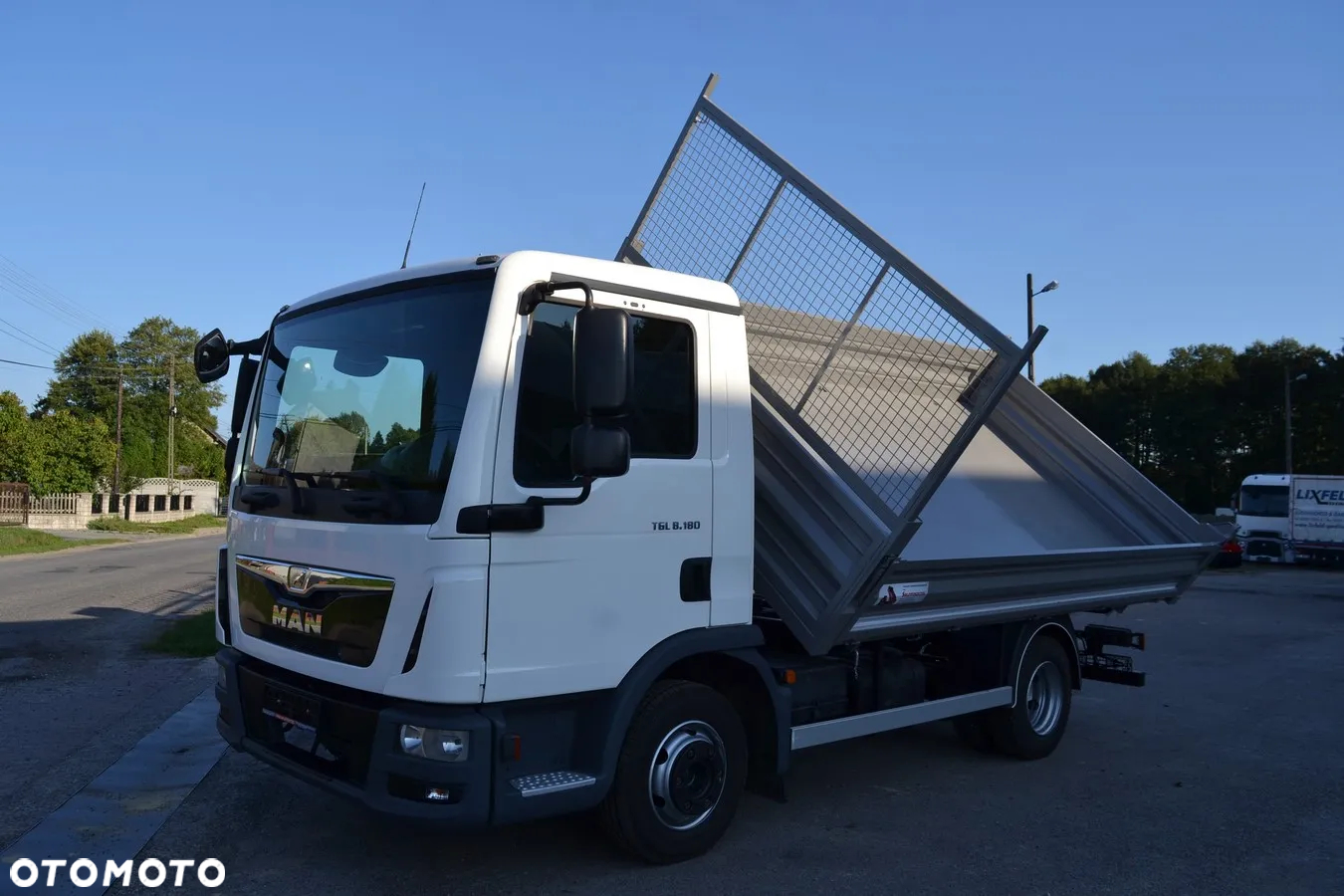 MAN TGL 8.180 Nowy 3-stronny WYWROT kiper Wywrotka Manual Blokada Mostu - 13