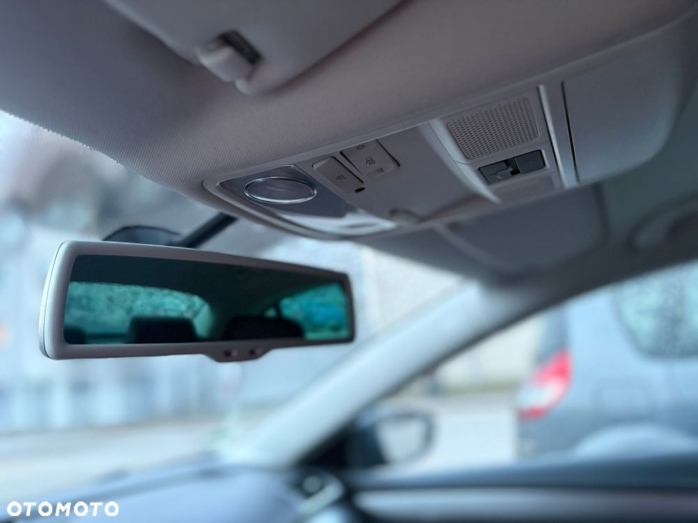 Volkswagen Passat CC 1.8 TSI Exclusive - 22