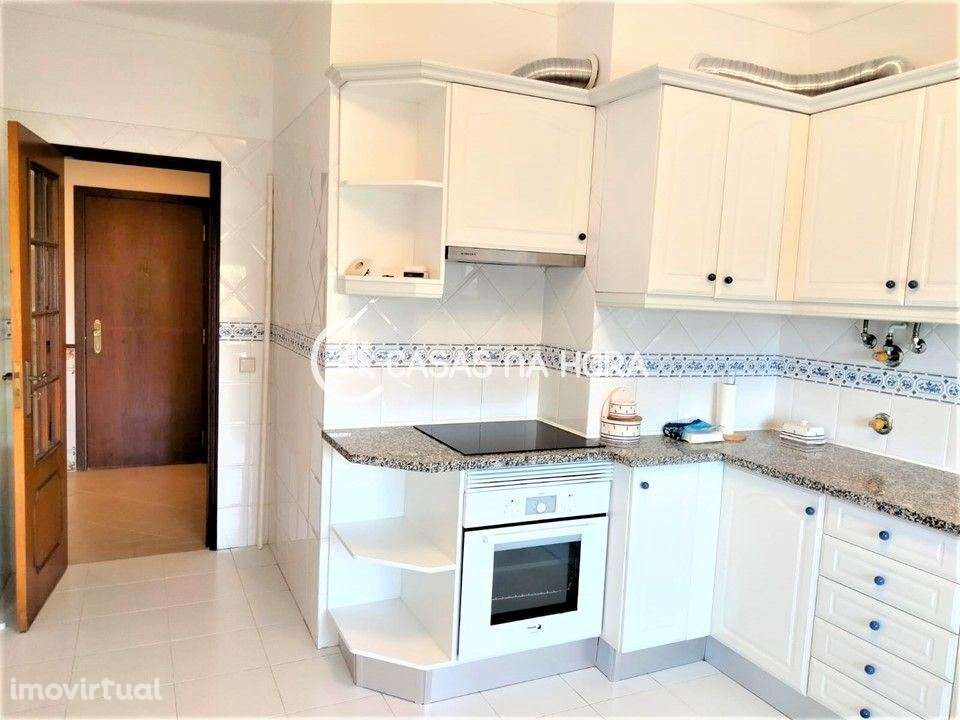 Setúbal, MonteBelo Norte - T2 com cozinha equipada. - Grande imagem: 3/28