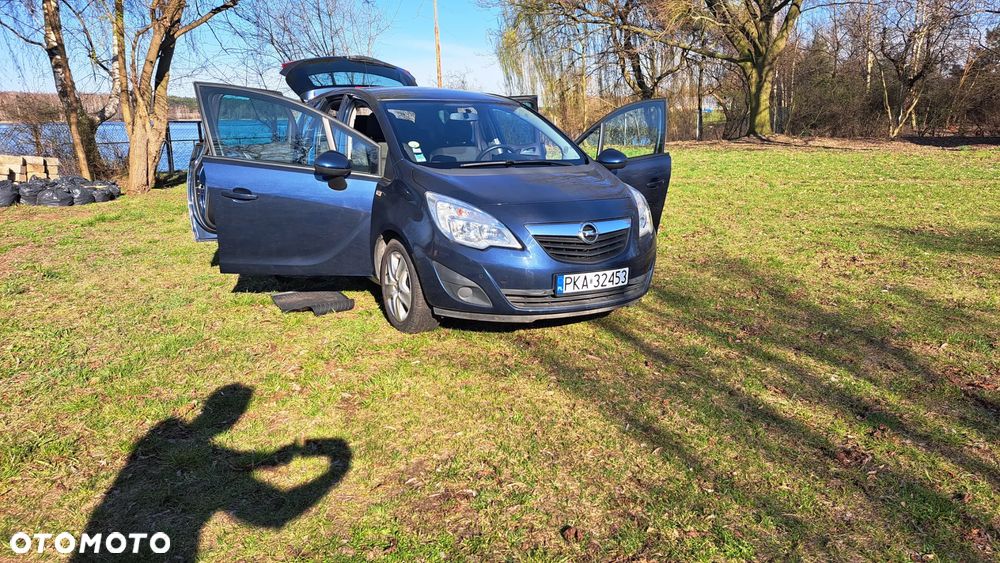 Opel Meriva - 15