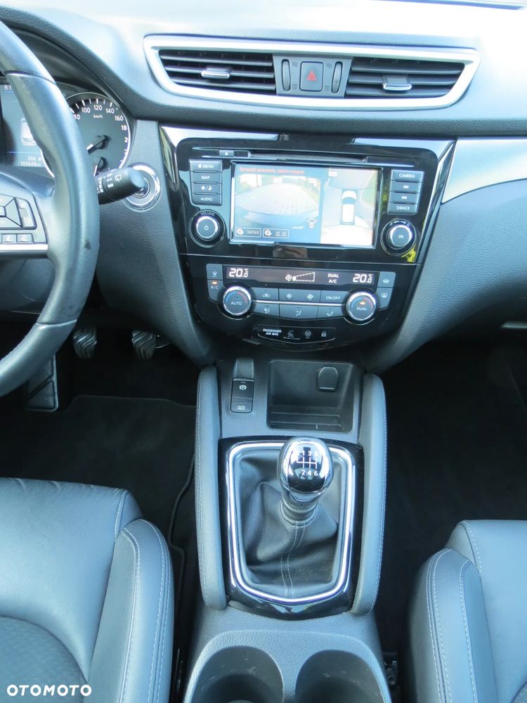 Nissan Qashqai 1.3 DIG-T Tekna - 20