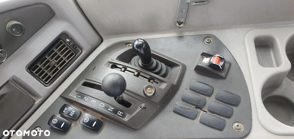 Volvo A30G - 10