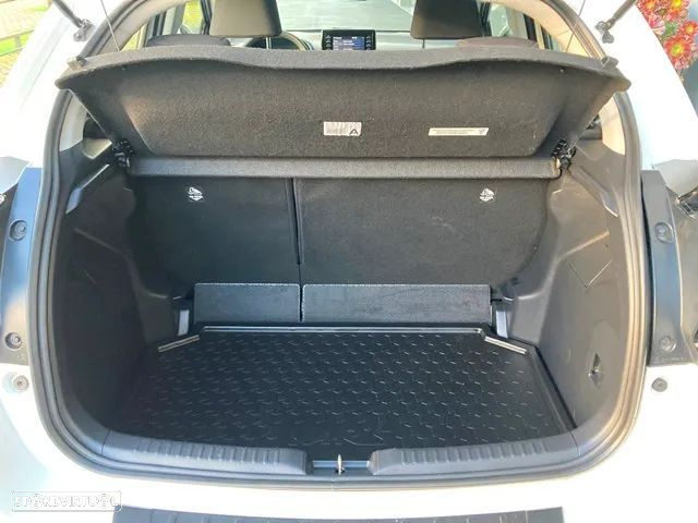 Toyota Yaris 1.5 HDF Premier Edition - 30