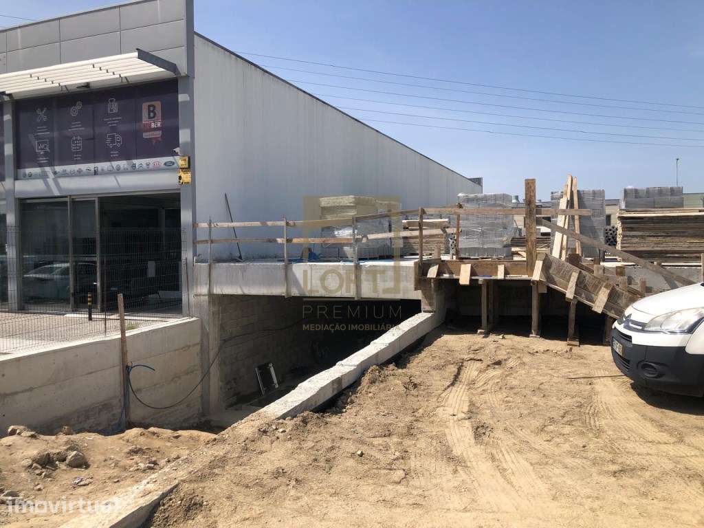 Pavilhão/Loja em Braga para Arrendamento - Grande imagem: 4/6