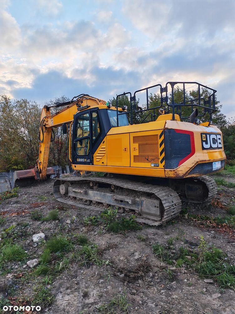 JCB 220 XLC - 1