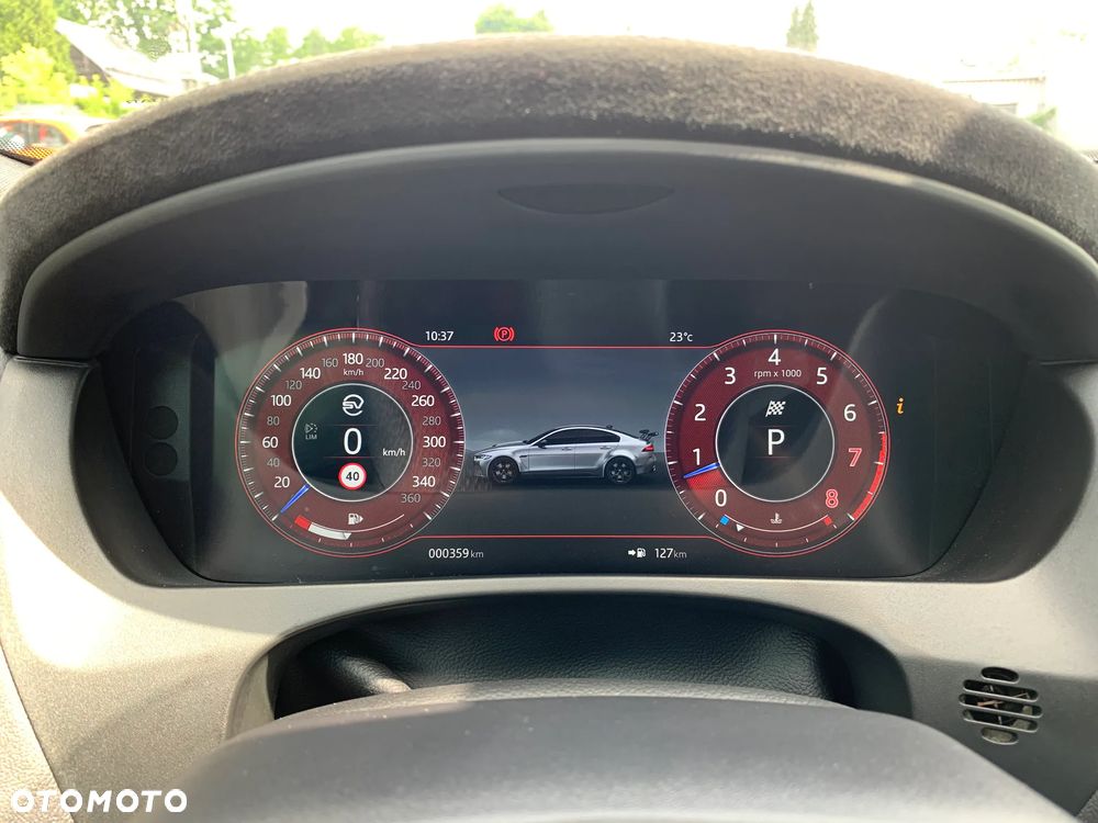 Jaguar XE S - 15