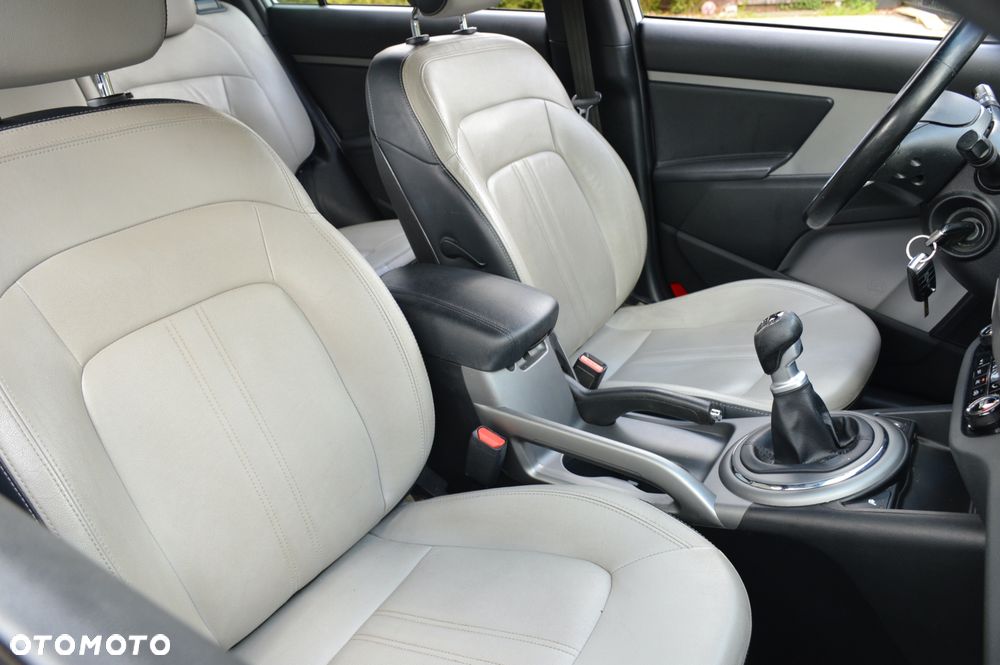 Kia Sportage 1.7 CRDI Business Line 2WD - 29