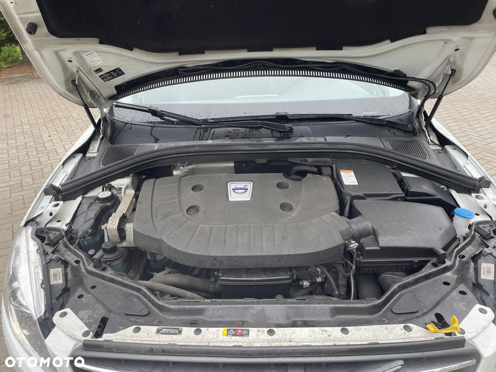 Volvo XC 60 D4 AWD Momentum - 10