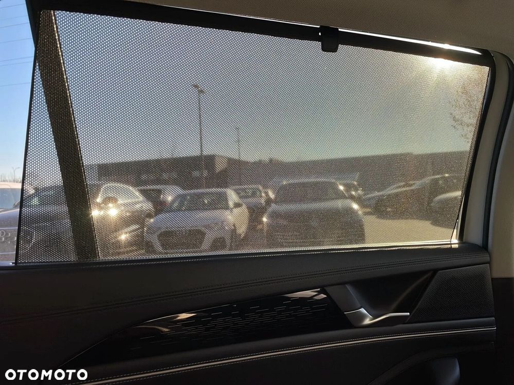 Volkswagen Passat Variant - 24