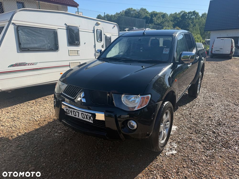 Mitsubishi L200 - 1