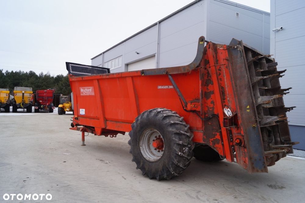 Brochard Rozrzutnik Obornika Dragon 2001 12 Ton - 2