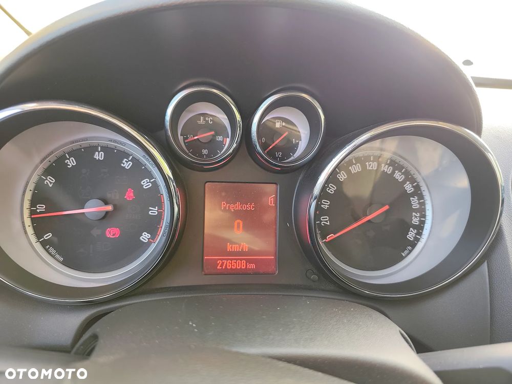 Opel Astra - 13