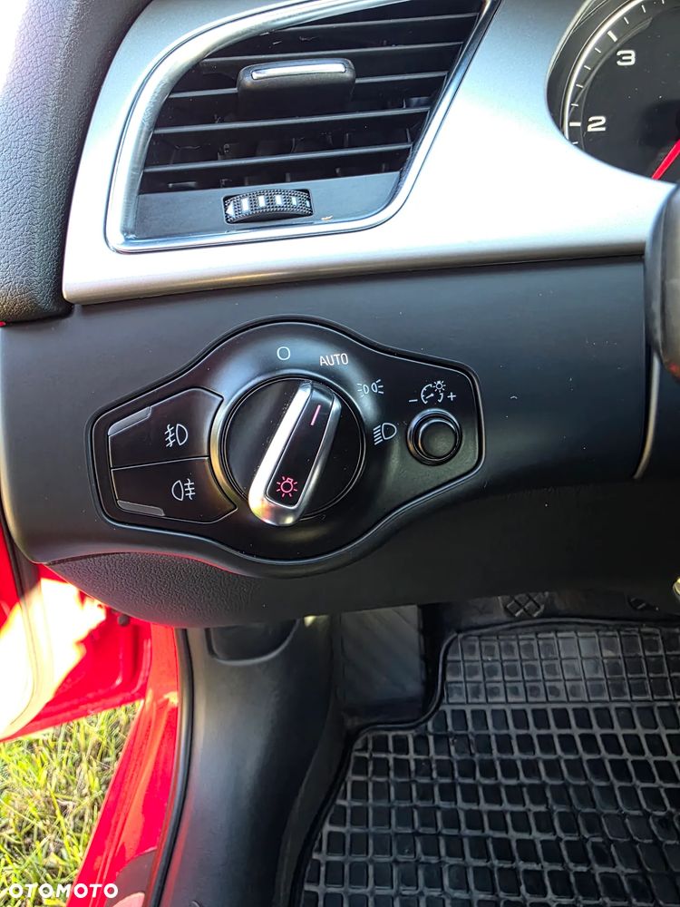 Audi A4 Avant 2.0 TDI DPF S line Sportpaket (plus) - 17