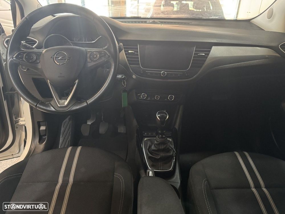 Opel Crossland X - 12