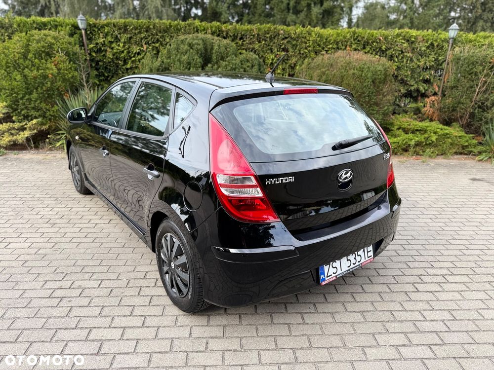 Hyundai i30 1.4 Blue Classic - 4