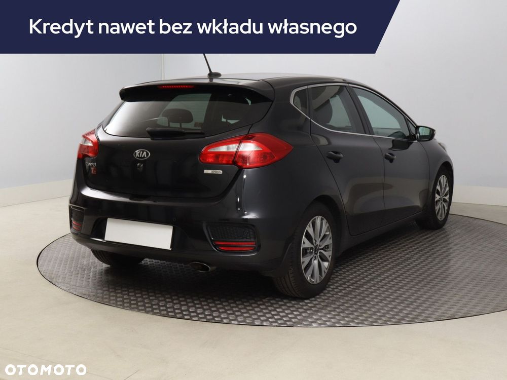 Kia Ceed - 7