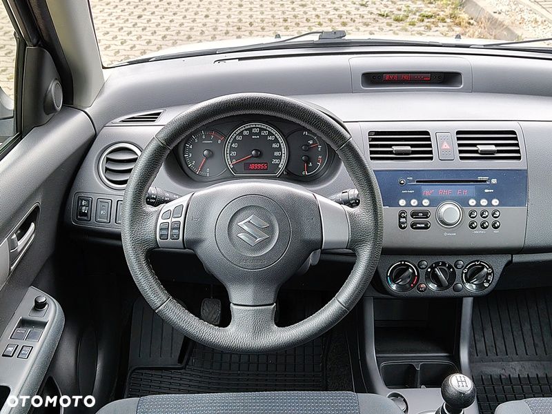 Suzuki Swift 1.3 GLX / Comfort - 8
