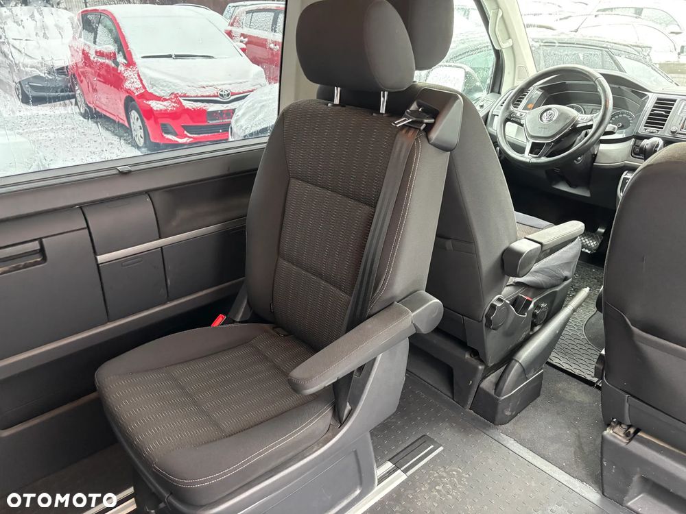 Volkswagen Multivan 2.0 BiTDI L1 Comfortline DSG - 23
