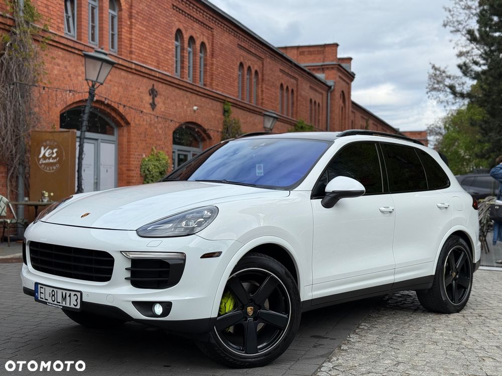 Porsche Cayenne - 2