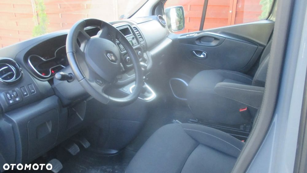 Renault Trafic Grand SpaceClass 2.0 dCi - 9