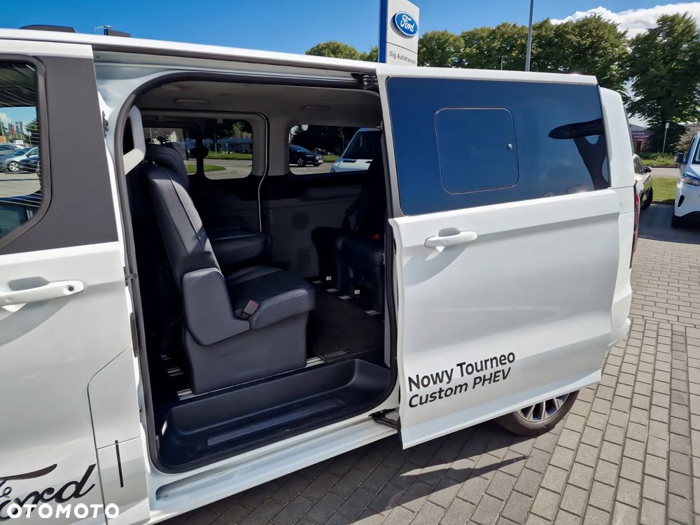 Ford Tourneo Custom 2.5 PHEV CVT 340 L2 Titanium X - 19