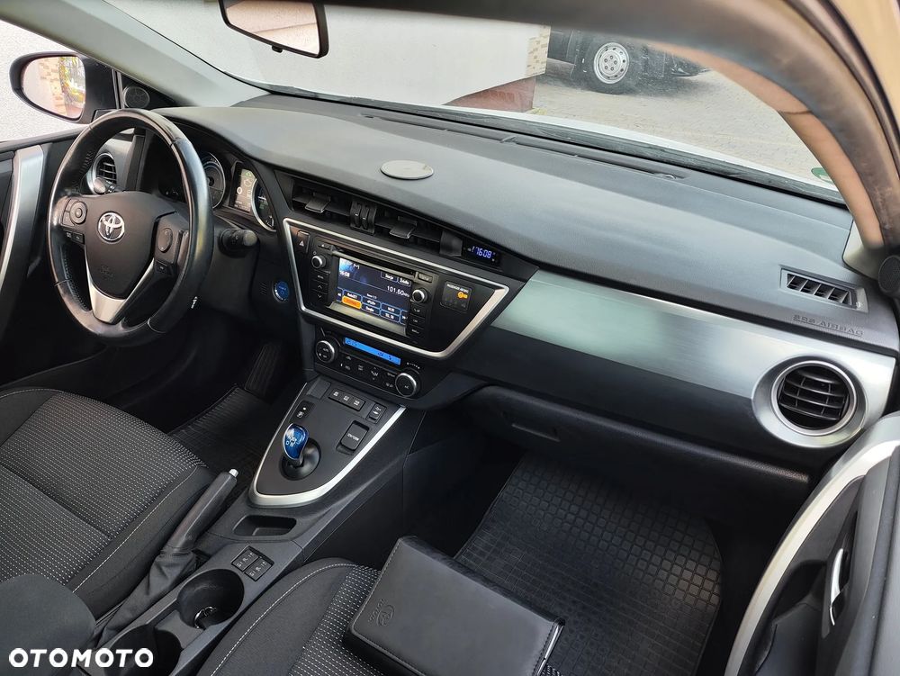 Toyota Auris 1.8 VVT-i Automatik Edition - 18