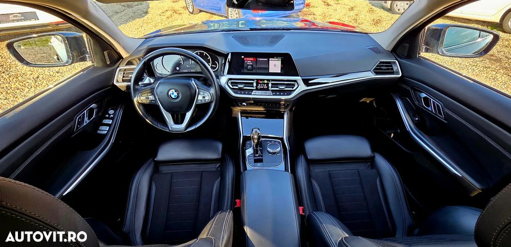BMW Seria 3 320d xDrive AT Sport Line - 14