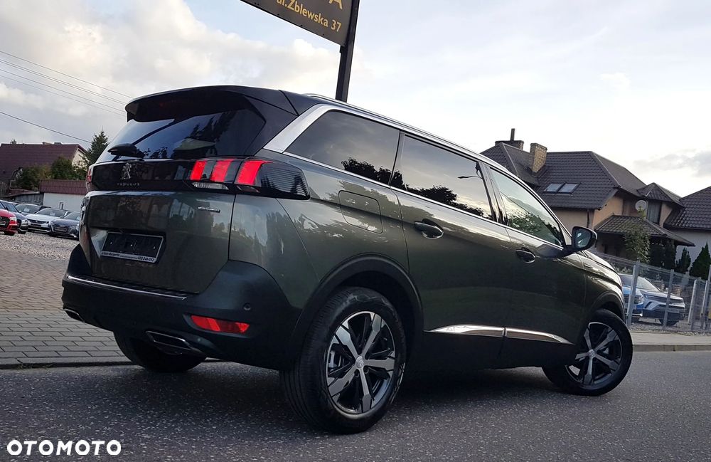 Peugeot 5008 - 36