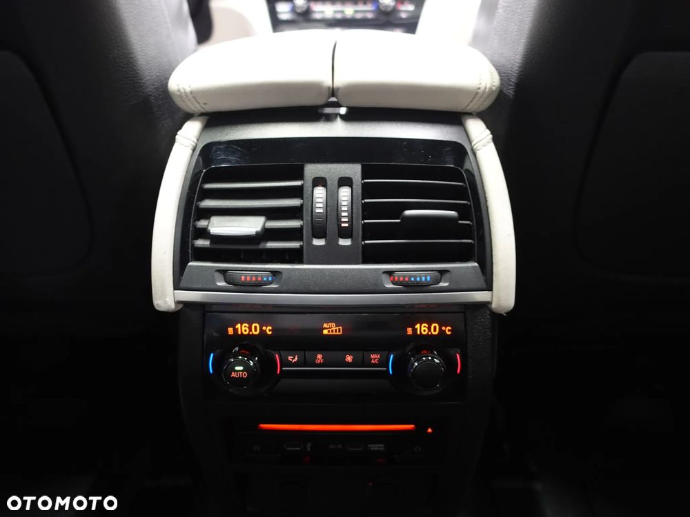BMW X6 xDrive40d M Sport - 23
