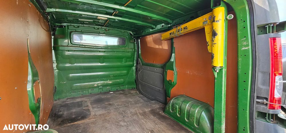 Renault Trafic 115 DCi - 10