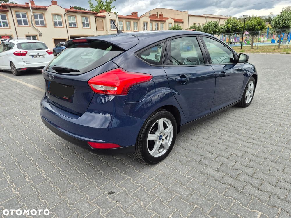 Ford Focus 1.6 Trend - 5