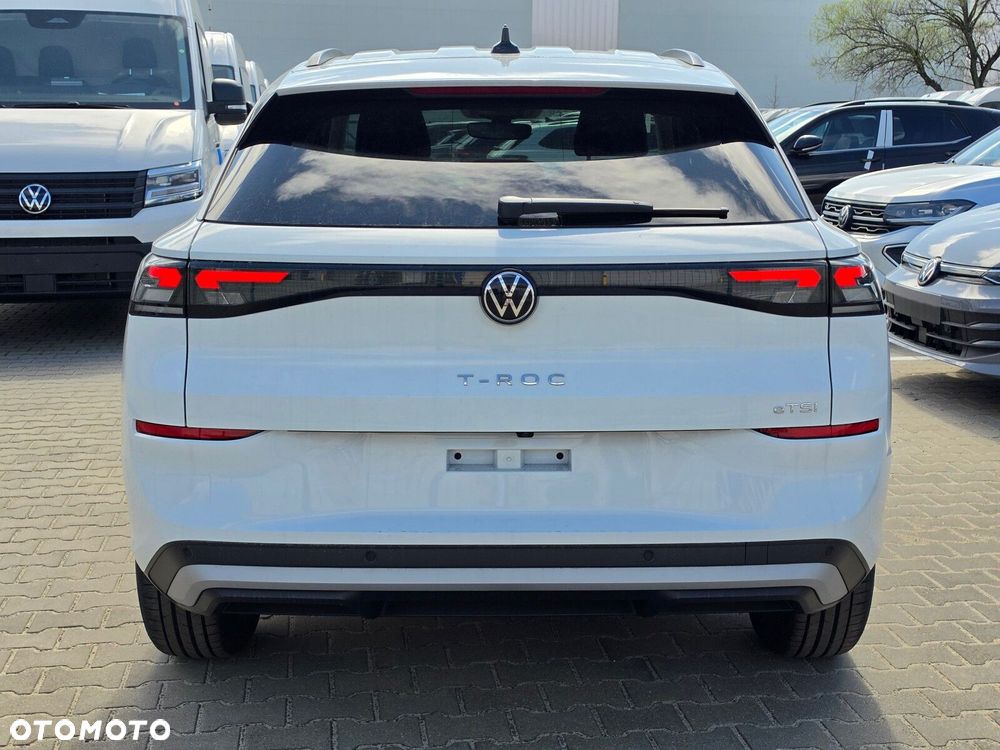 Volkswagen T-Roc - 9