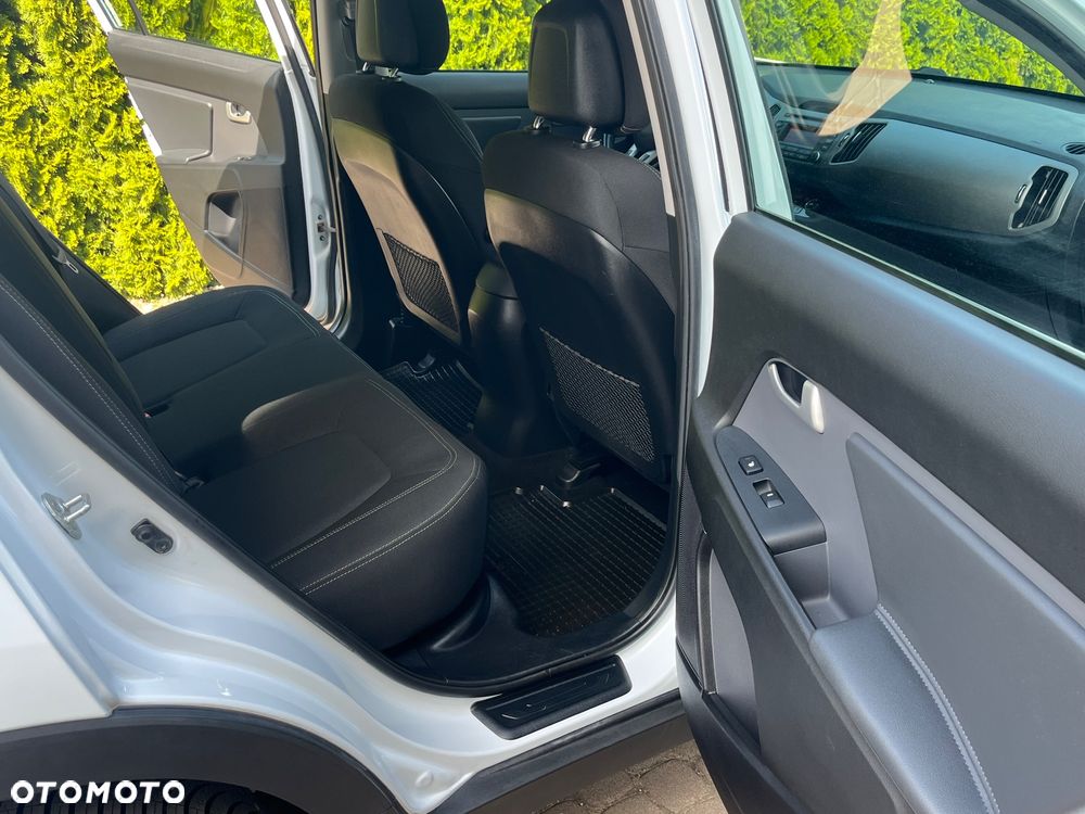 Kia Sportage - 38