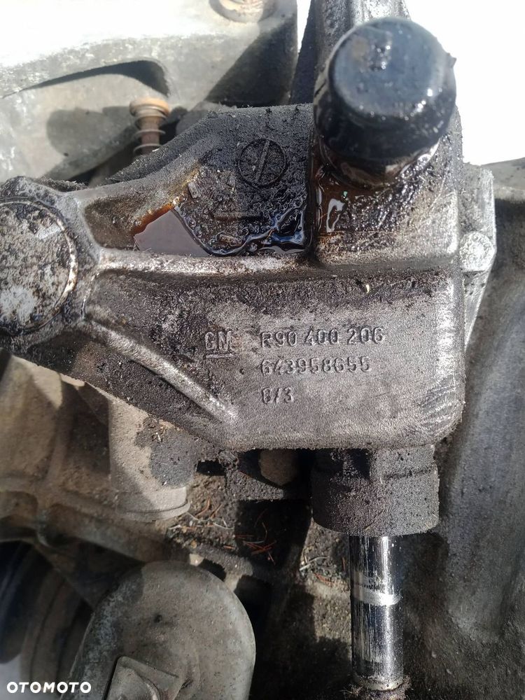 SKRZYNIA BIEGÓW R90400206 643958655 OPEL CORSA D - 6