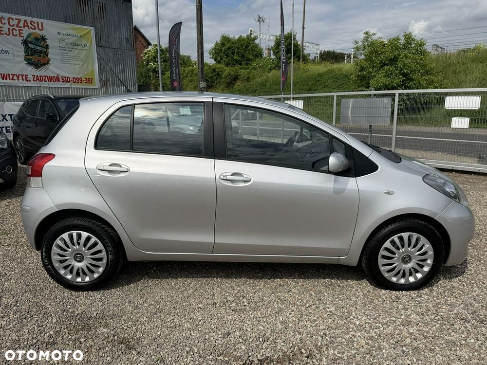 Toyota Yaris 1.33 VVT-i Multi Mode Sol - 11
