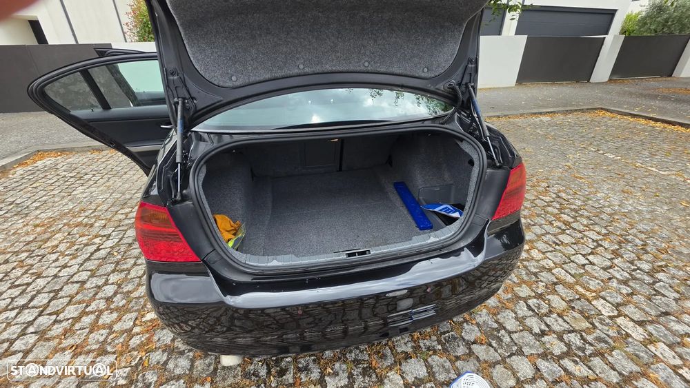 BMW 320 dA Exclusive - 5