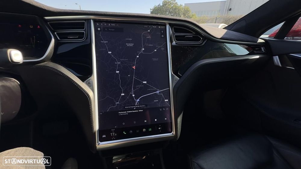 Tesla Model S 85D - 25