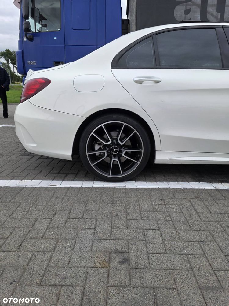 Mercedes-Benz Klasa C AMG 43 4-Matic - 5